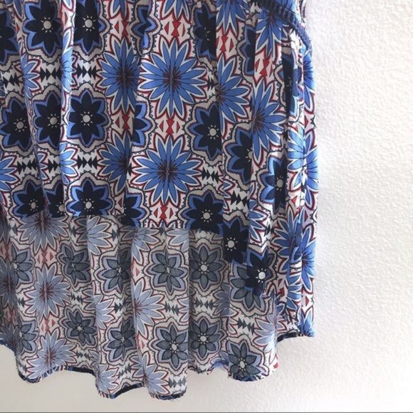 1.State High Low V-neck Sleeveless Tank Blue/Red L - Picture 6 of 8